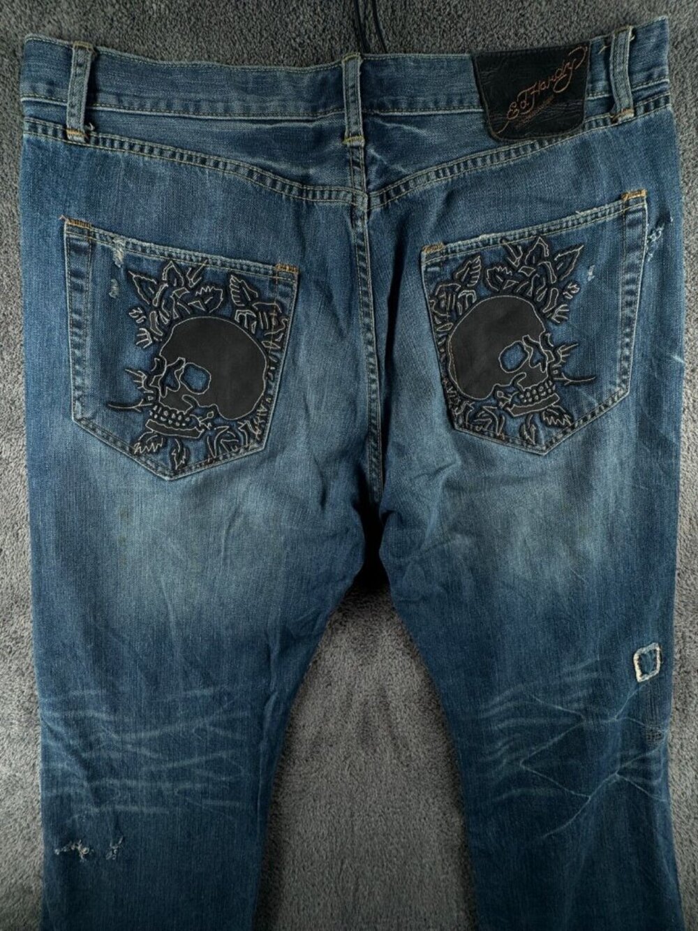 Ed Hardy Men Denim Blue Jeans Size 38x34 Cotton Embroidered Skull Print Adult